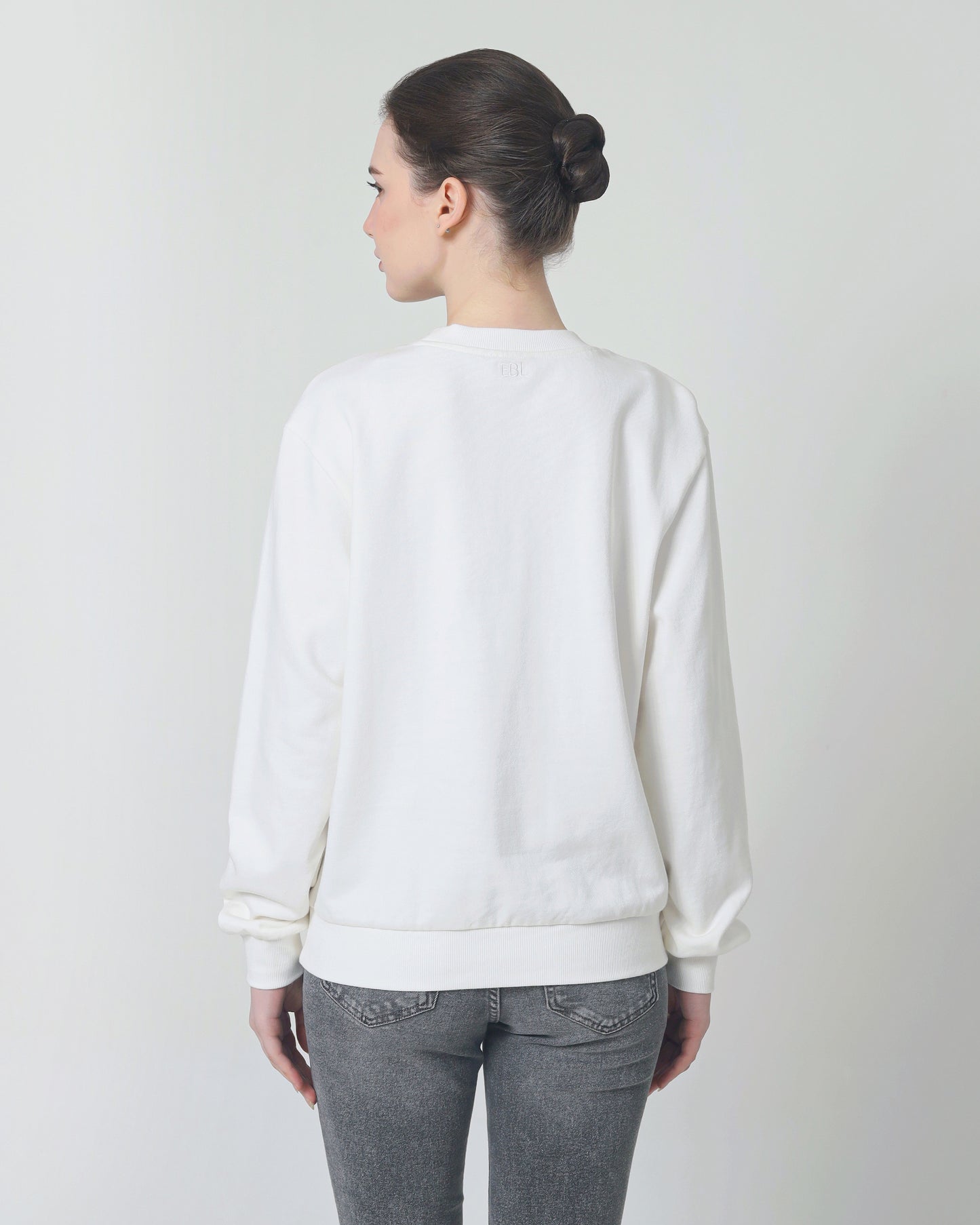 THE SWEATSHIRT - White